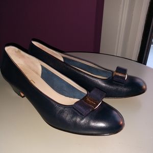 Salvatore Ferragamo Vara Bow Pump